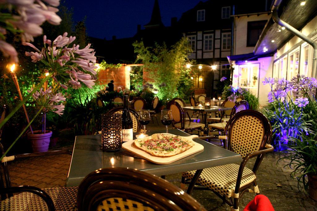 Nigel Restaurant & Hotel Im Wendland Bergen an der Dumme Exterior foto